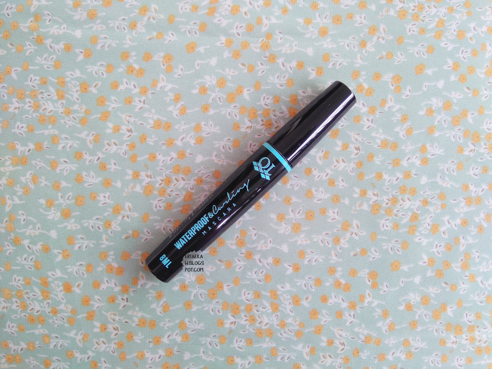 REVIEW QL Cosmetics Waterproof & Curling Mascara Vier