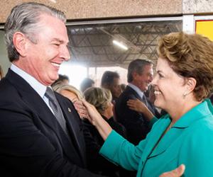 Dilma recebeu Fernando Collor em conversa reservada no Alvorada Dilma recebeu Fernando Collor em conversa reservada no Alvorada
