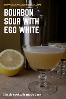 Bourbon sour with egg white