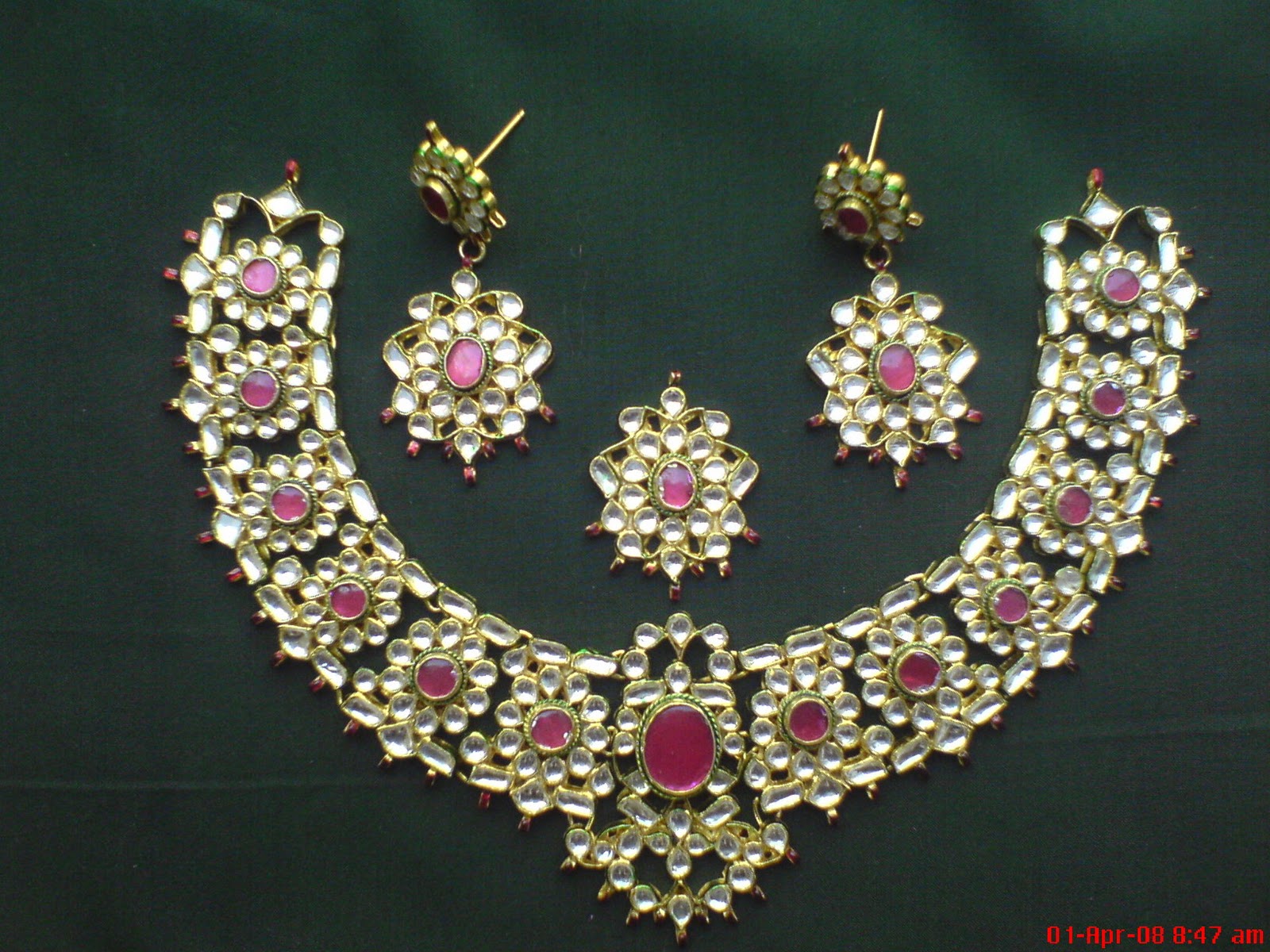 Top Bridal Fashion: Jewellery Store in Indian