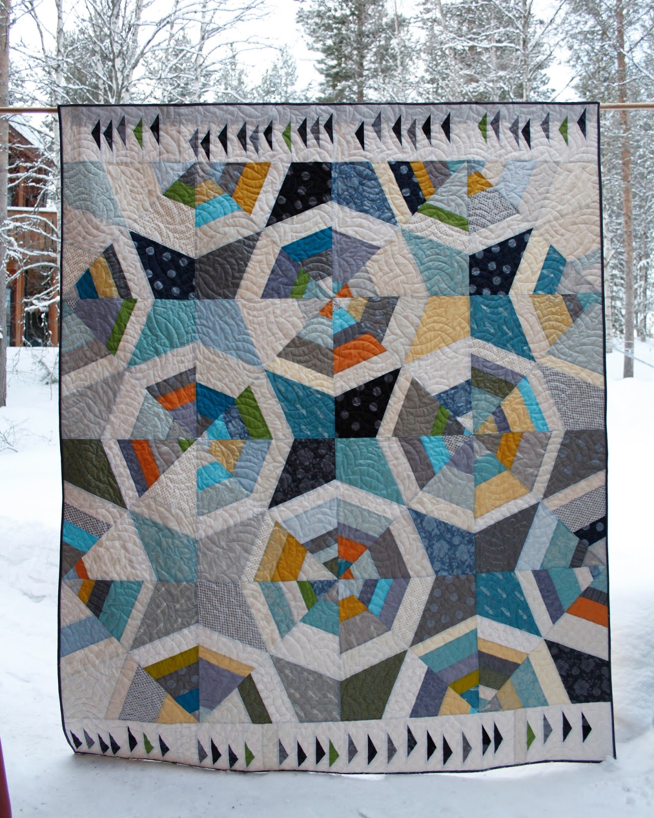 piece-by-piece-octagon-shimmer-quilt-finished