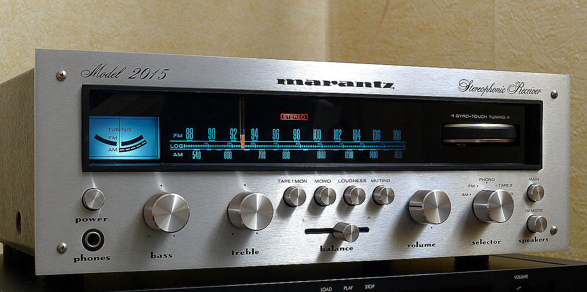 Audiotronik: Ampli tuner Marantz 2015