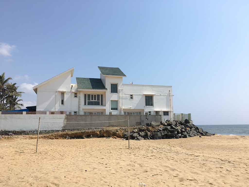 Beach House in ECR with Swimming Pool EzeeStays ECR Beach House,Holiday Rentals in Ooty