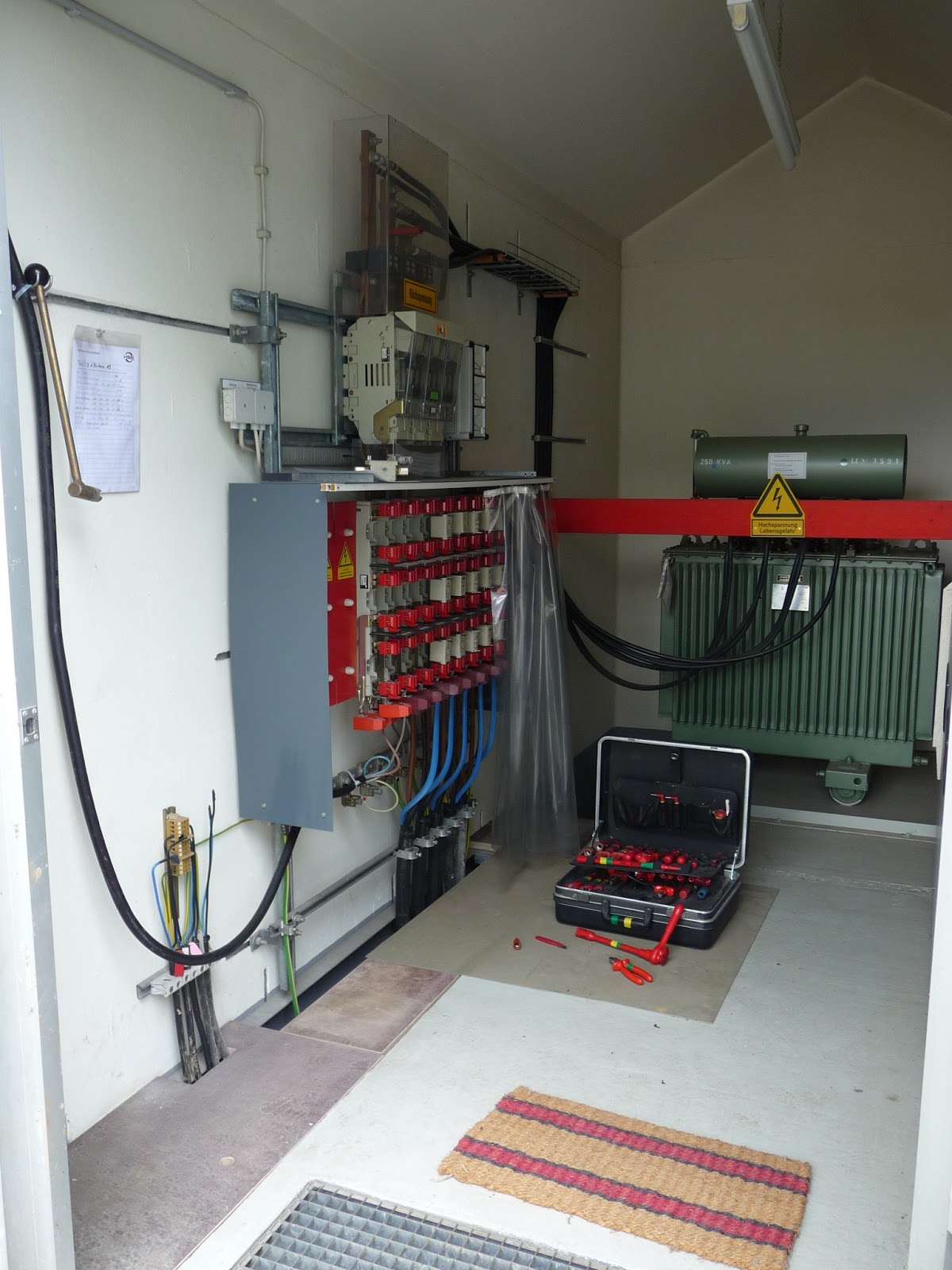 Bautagebuch Hassenroth: letzte Vorbereitungen für den Keller