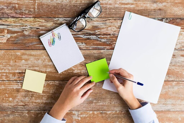 Your Guide to Writing an Eye-Catching Cover Letter Your Guide to Writing an Eye-Catching Cover Letter