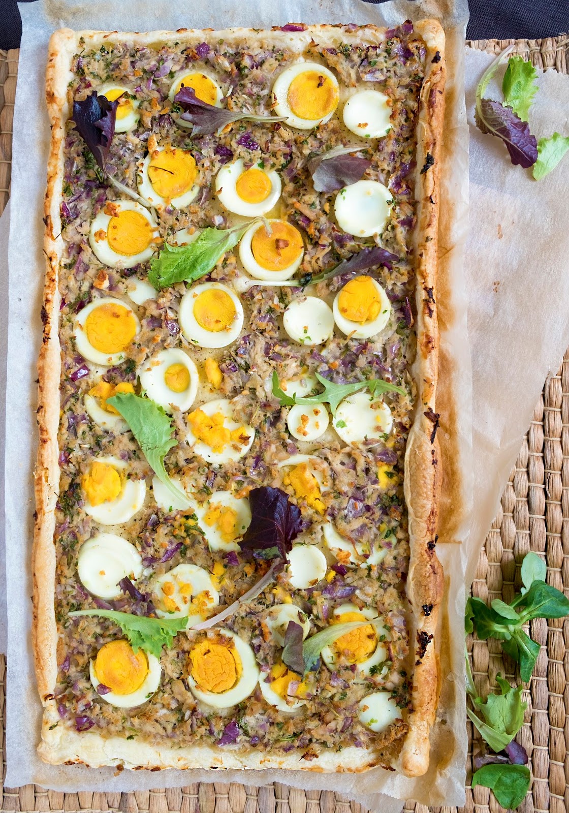 Hartige taart voor Pasen met tonijn en eieren Hartige taart voor Pasen