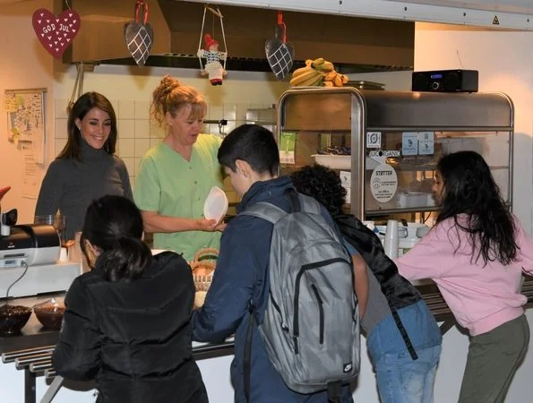 Princess Marie of Denmark visited FødevareBanken's (Danish Food Bank) Breakfast Cafeteria in Gildbro School in Ishøj