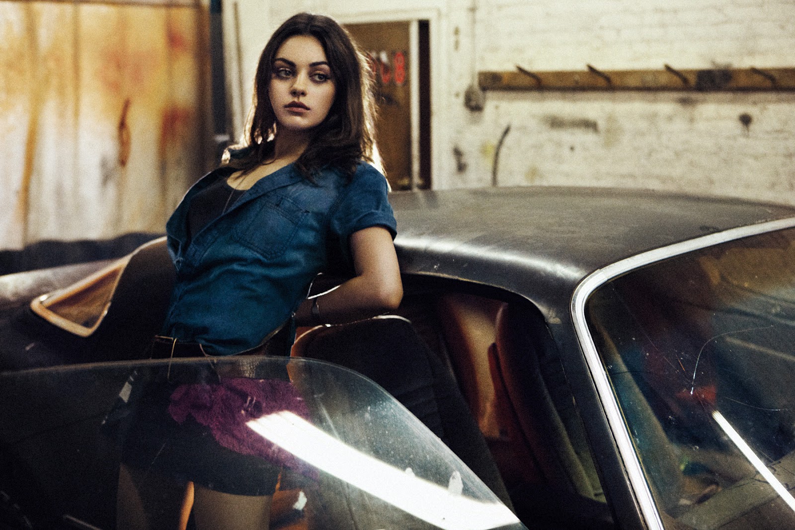 Celebrities Corner Mila Kunis Bends Over The Hood Of A Car 