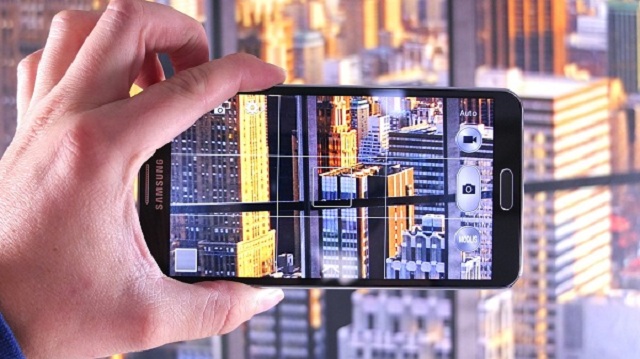 Thay màn hình samsung galaxy a7 chính hãng để đảm bảo chất lượng của sản phẩm Thay màn hình samsung galaxy a7 chính hãng để đảm bảo chất lượng của sản phẩm