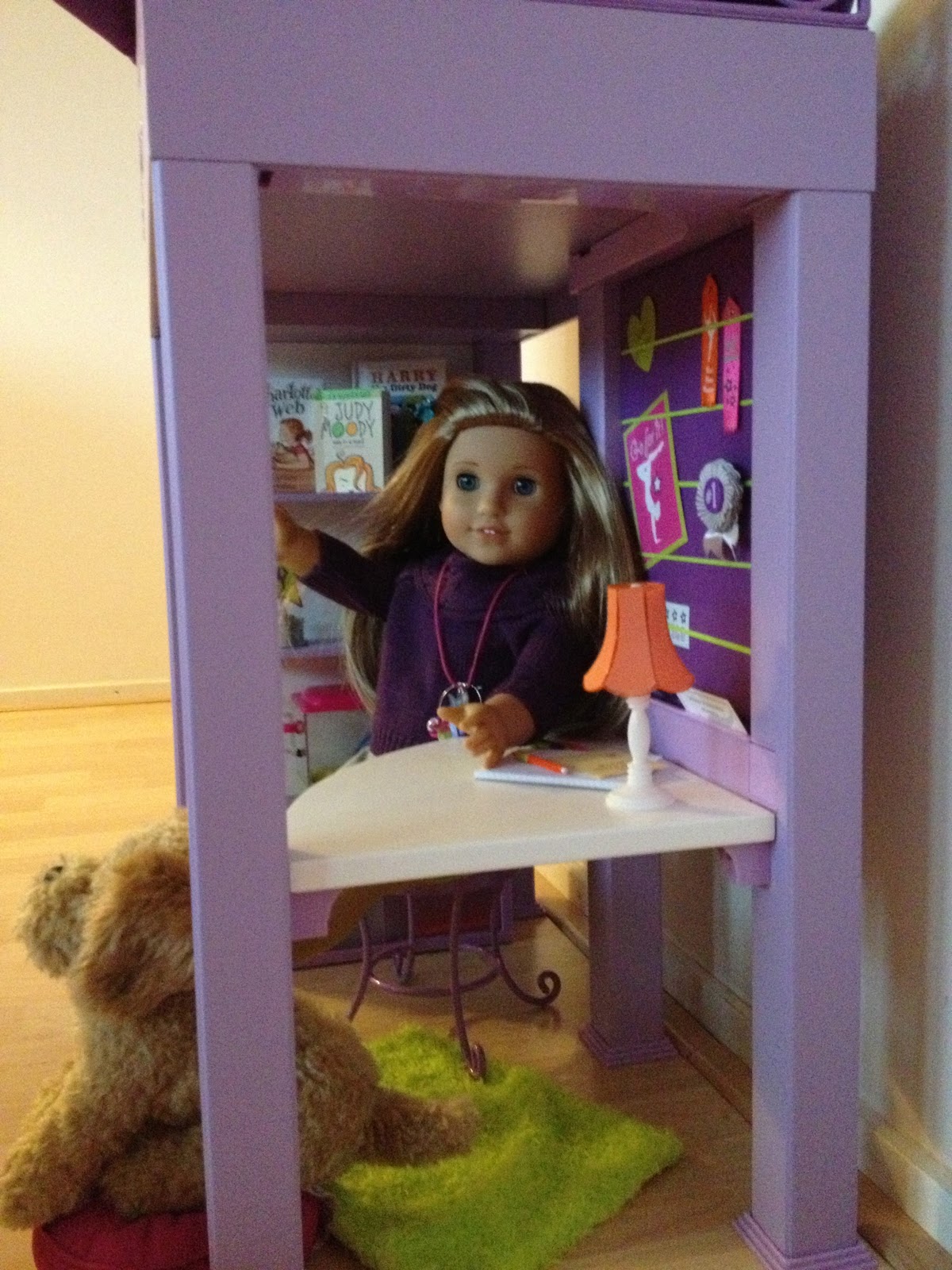 Pretty Lilly an American Girl McKenna's Loft Bed!