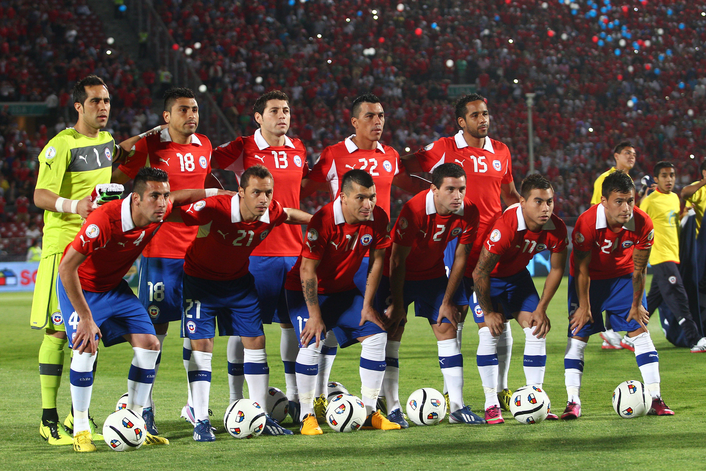 Partidos de la Roja: Jugadores con más partidos en Clasificatorias para Copas del Mundo