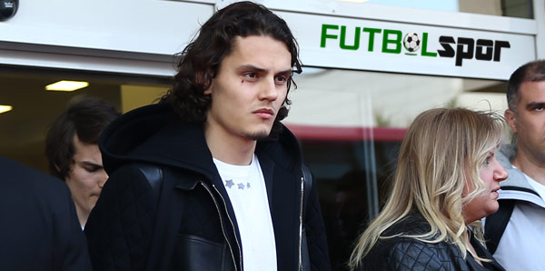 Enes Ünal, Villarreal'e transfer oldu Enes Ünal, Villarreal'e transfer oldu