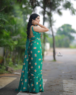 Actress Rashmi Gautam Latest Stills Gallery Actress Rashmi Gautam Latest Stills Gallery