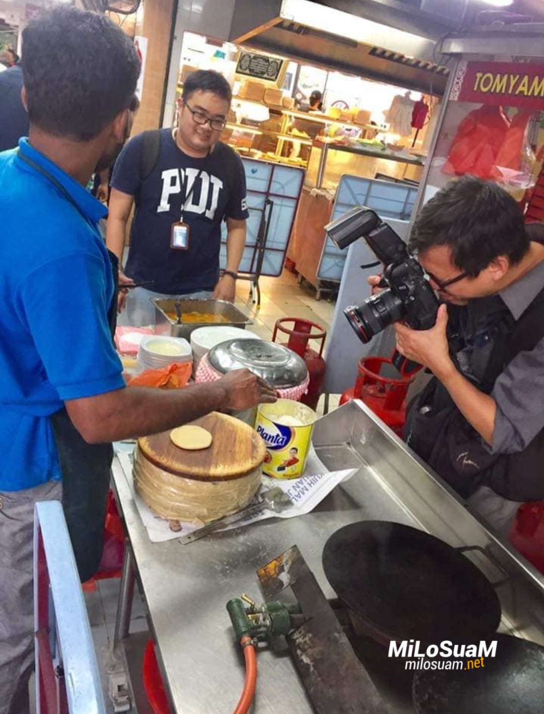 Tukang uli chapati jari berkudis