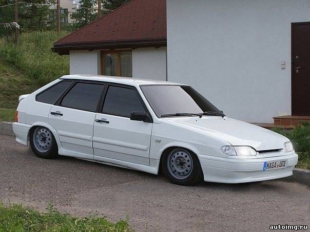 Машина четырка бордовая