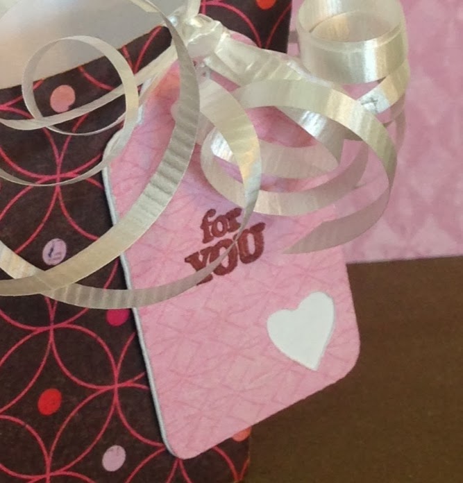 Mollie's Motif: Decorate to Celebrate Challenge #68 - Valentine's Treat
