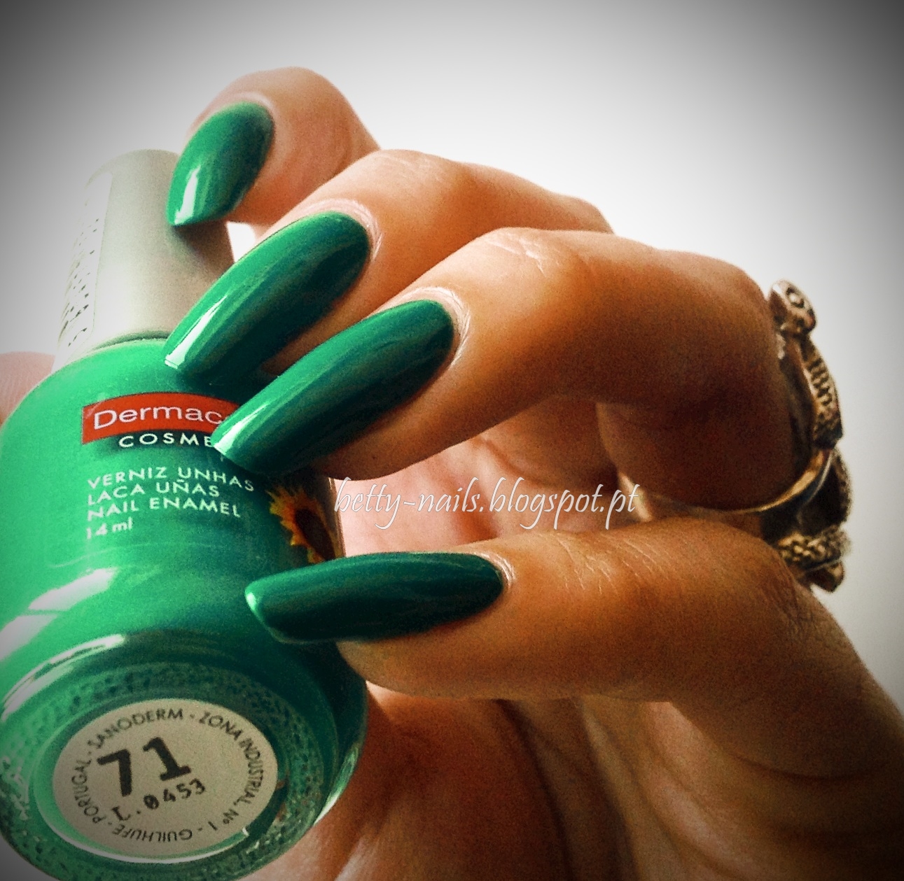 Betty Nails Dermacelsia 69 Ligh Pink , Base Coat, Cuticle Oil