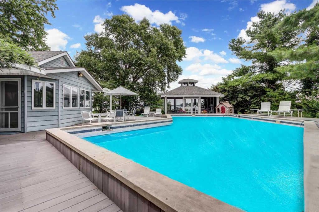 Sweet House Dreams 1900 Buckeye Lake Private Island Home in