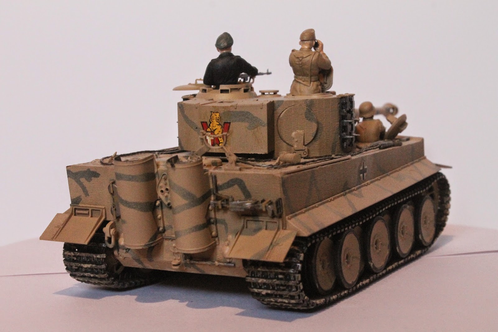 Dan�s model blog: Tiger 1 Mid Production