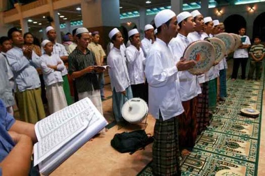 Tradisi Islam di Nusantara