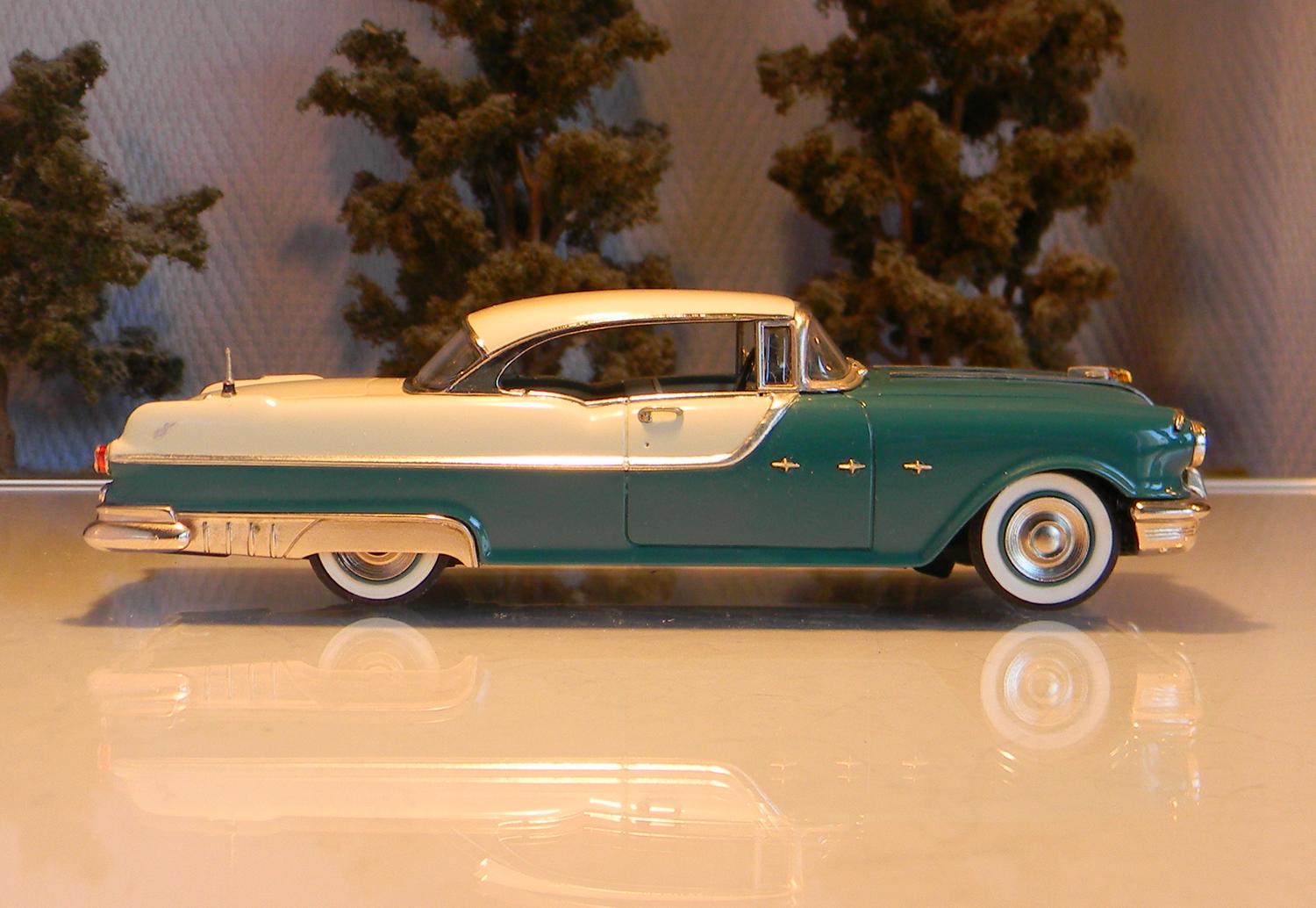 Voitures américaines 1/43 Motor City USA MOC 43 Pontiac Star Chief 1955