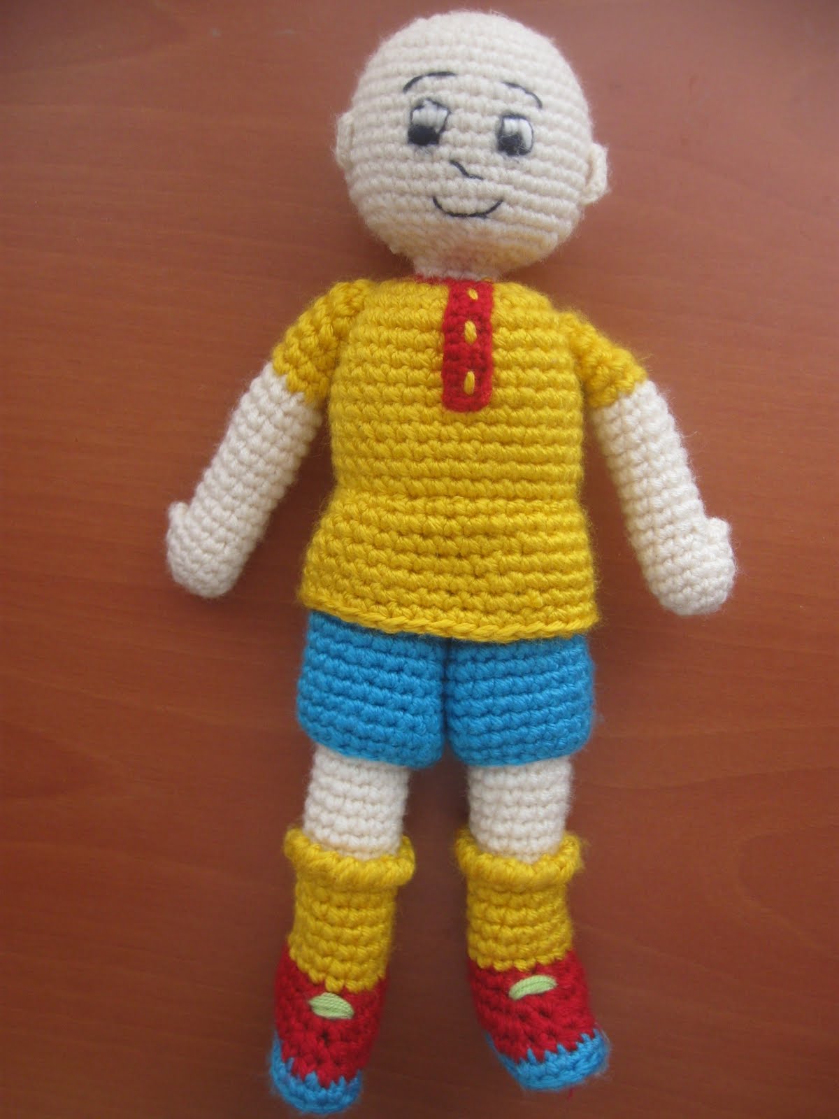 Amigurumi bebekler amigurumi caillou bebek