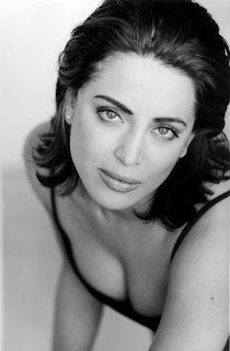 Hollywood Actress Alanna Ubach Pictures Hollywood Actress Alanna Ubach Pictures