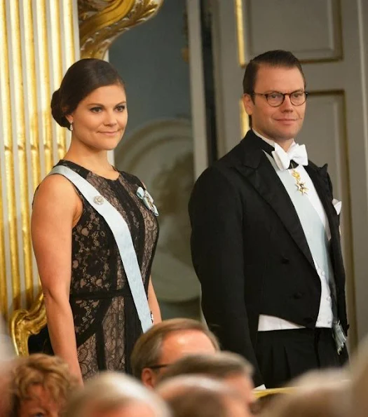 Queen Silvia, Crown Princess Victoria, Princess Madeleine wore gown, style toyal fahions