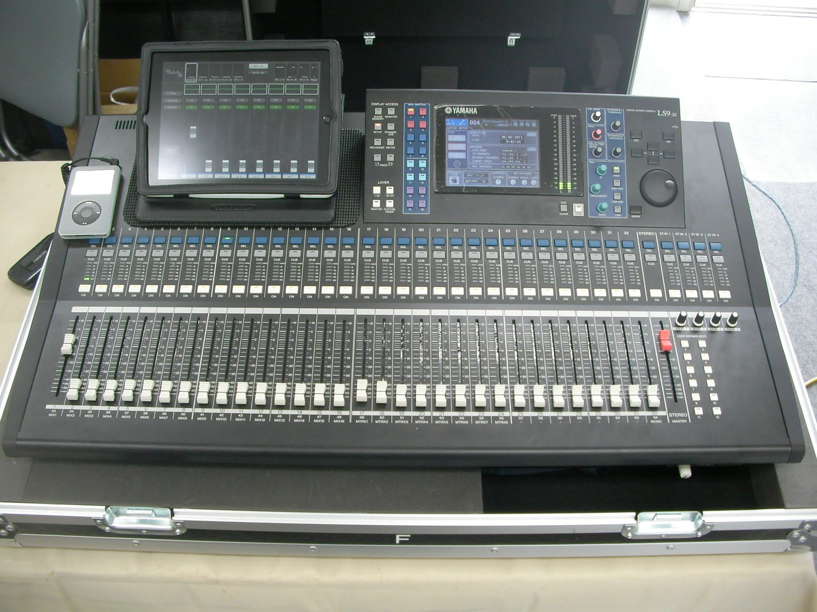 Today's warehouse keeper LS9 × i Padレポート