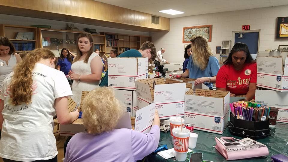 Laskar pelangi summary image