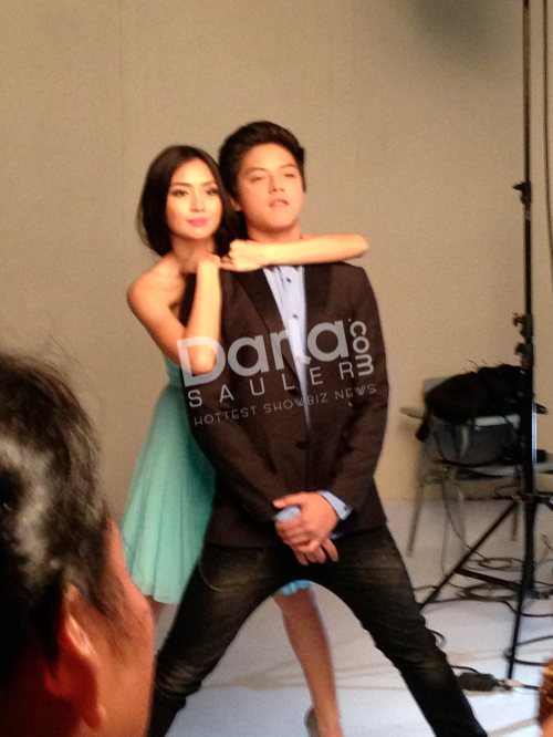 kathryn bernardo using app exclusive photos kathryn bernardo and daniel padilla for kathryn bernardo using app exclusive photos kathryn bernardo and daniel padilla for
