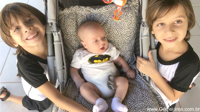 Rotina da manhã com os gêmeos e o baby Pither Rotina da manhã com os gêmeos e o baby Pither