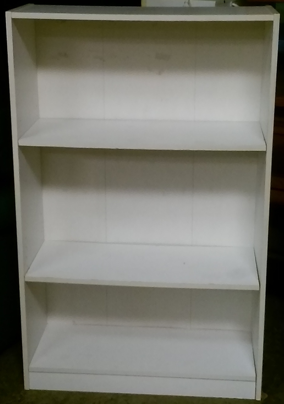 UHURU FURNITURE & COLLECTIBLES SOLD **REDUCED** 2 1/2' x 4' White