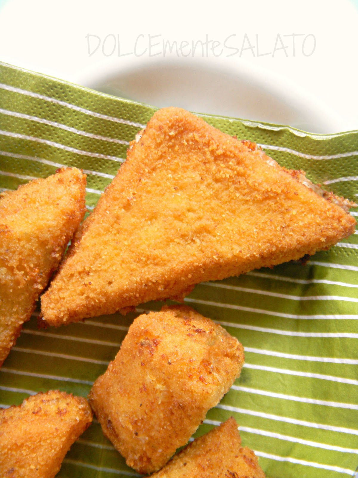 DOLCEmente SALATO Crostini prosciutto e mozzarella