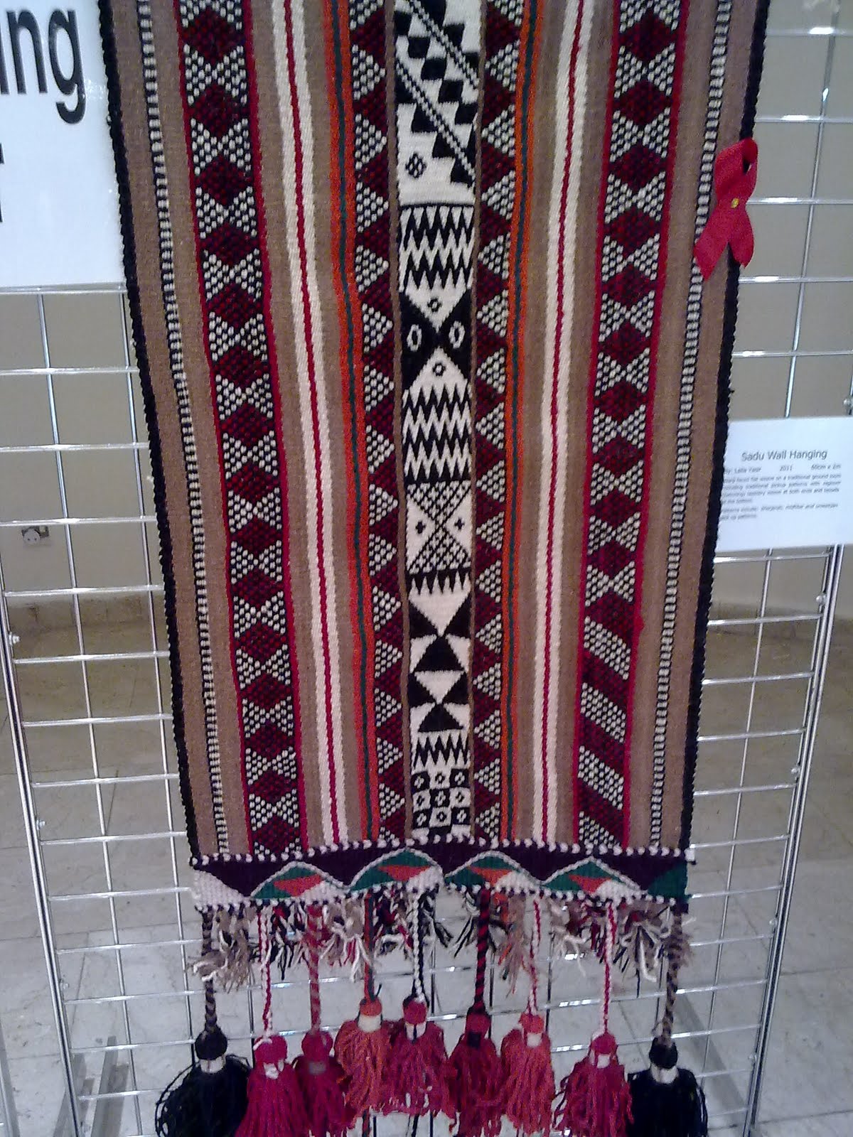 Kuweight 64 KTAA 2011 ANNUAL TEXTILE ARTS EXHIBITION