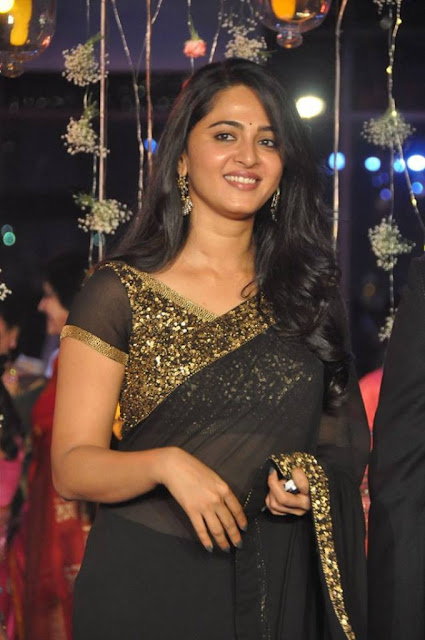 anushka%2B%25286%2529