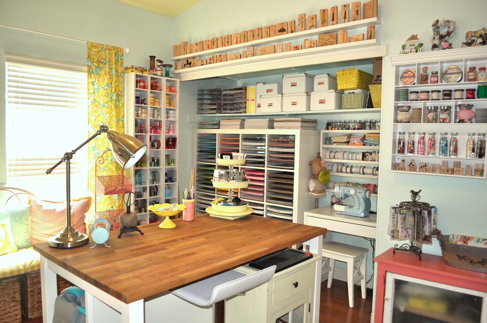 Hand to Paper CRAFT ROOM CUTTING CAFE DESIGN TEAM POST