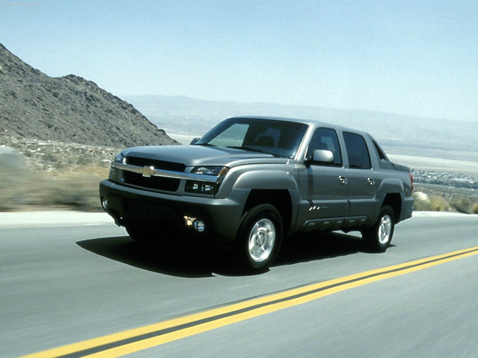 2014 Chevrolet Avalanche Wallpapers CarsBackground