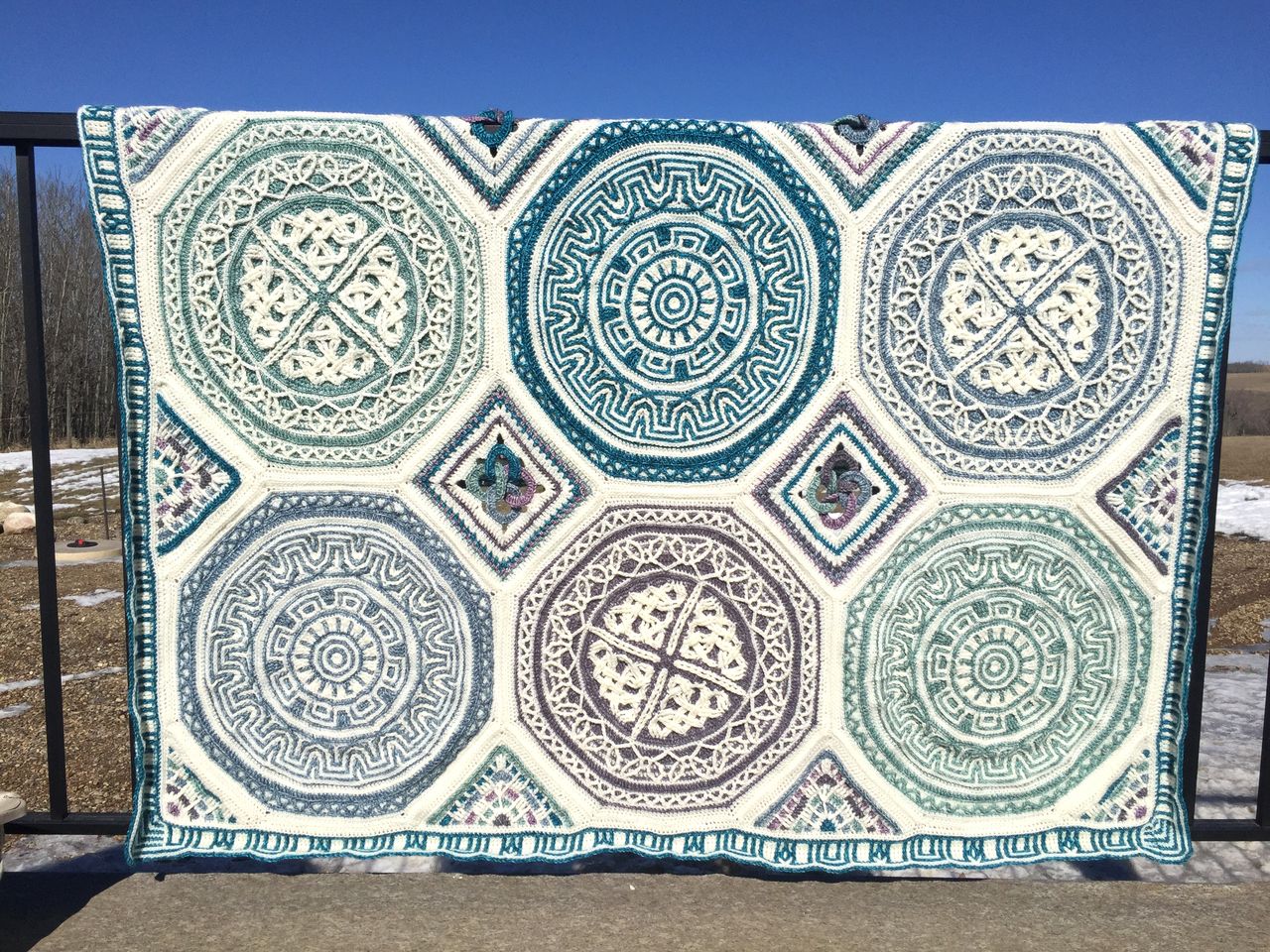Labyrinth Celtic Mandala Blanket (overlay crochet)
