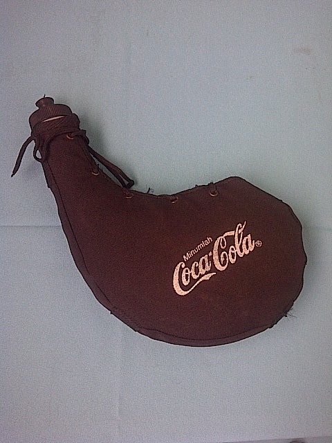 Coca cola zero 330ml стекло. Много колы. Рак кока. Влияние колы на организм. Кока кола смерть.