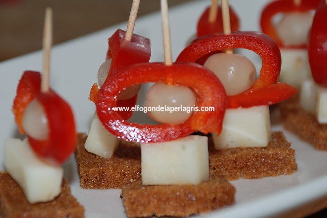 Pincho de queso y pimiento Pincho de queso y pimiento