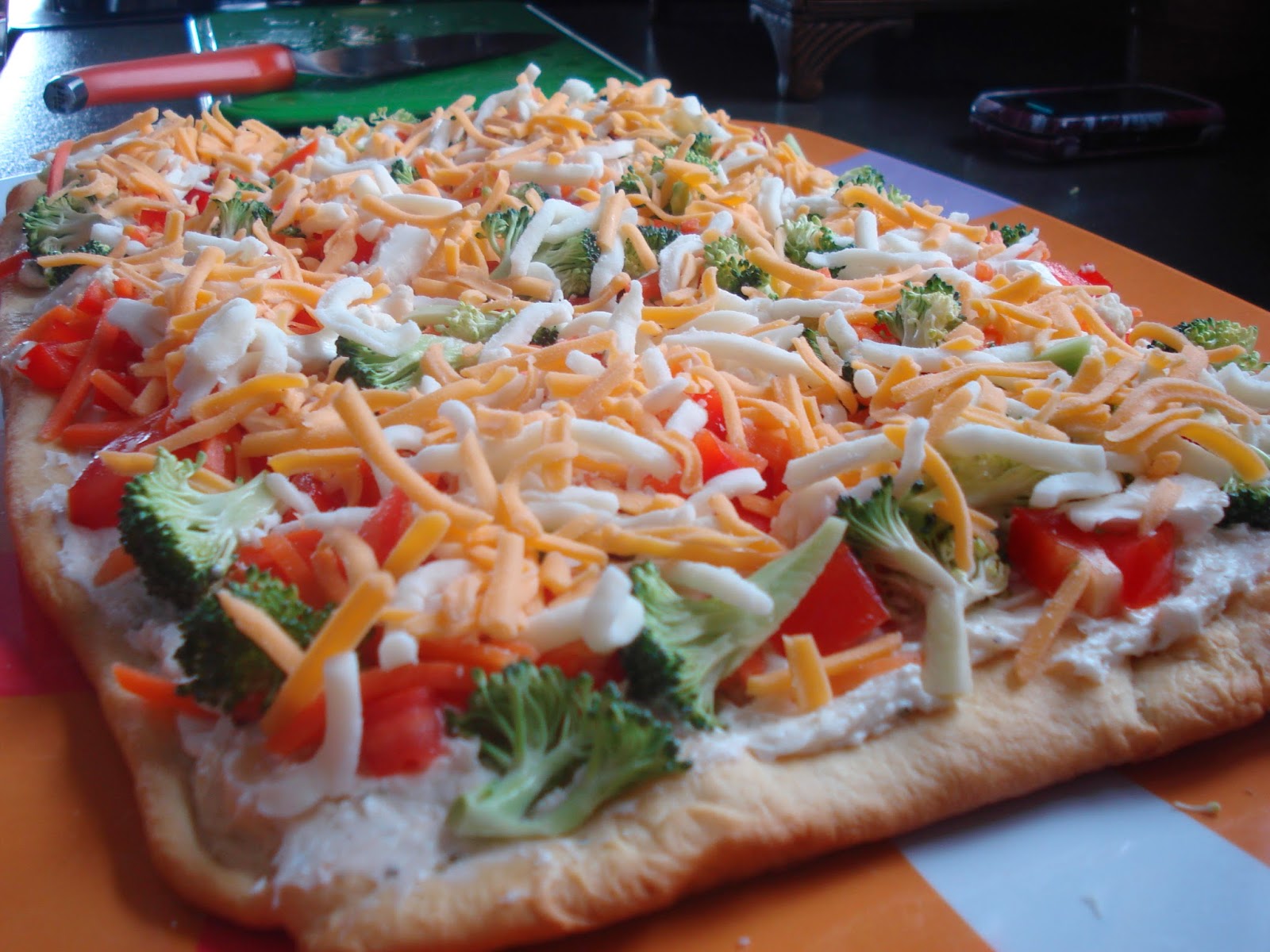 theArtisticFarmer: Mom's Vegetable Pizza
