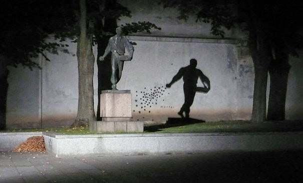 Mind Blowing Shadows That Tell A Different Story in Different Ways