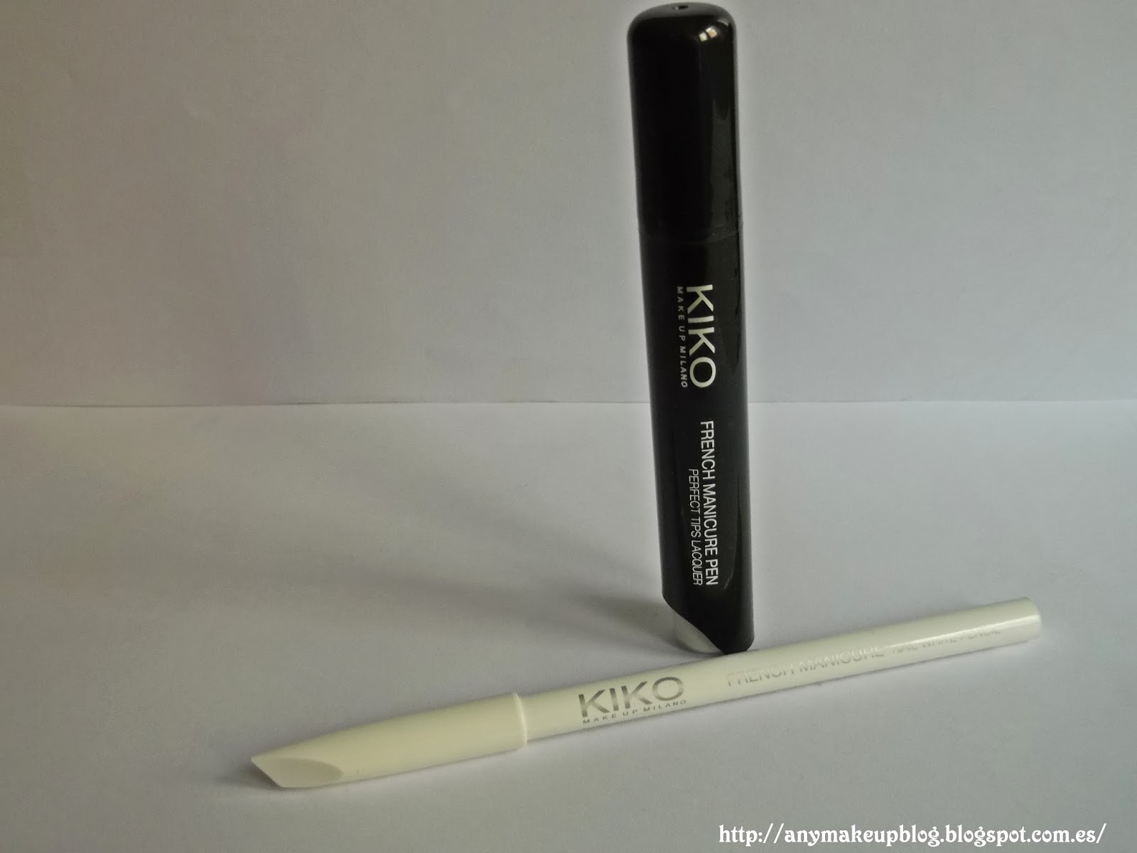 Any Makeup Manicura francesa con productos Kiko