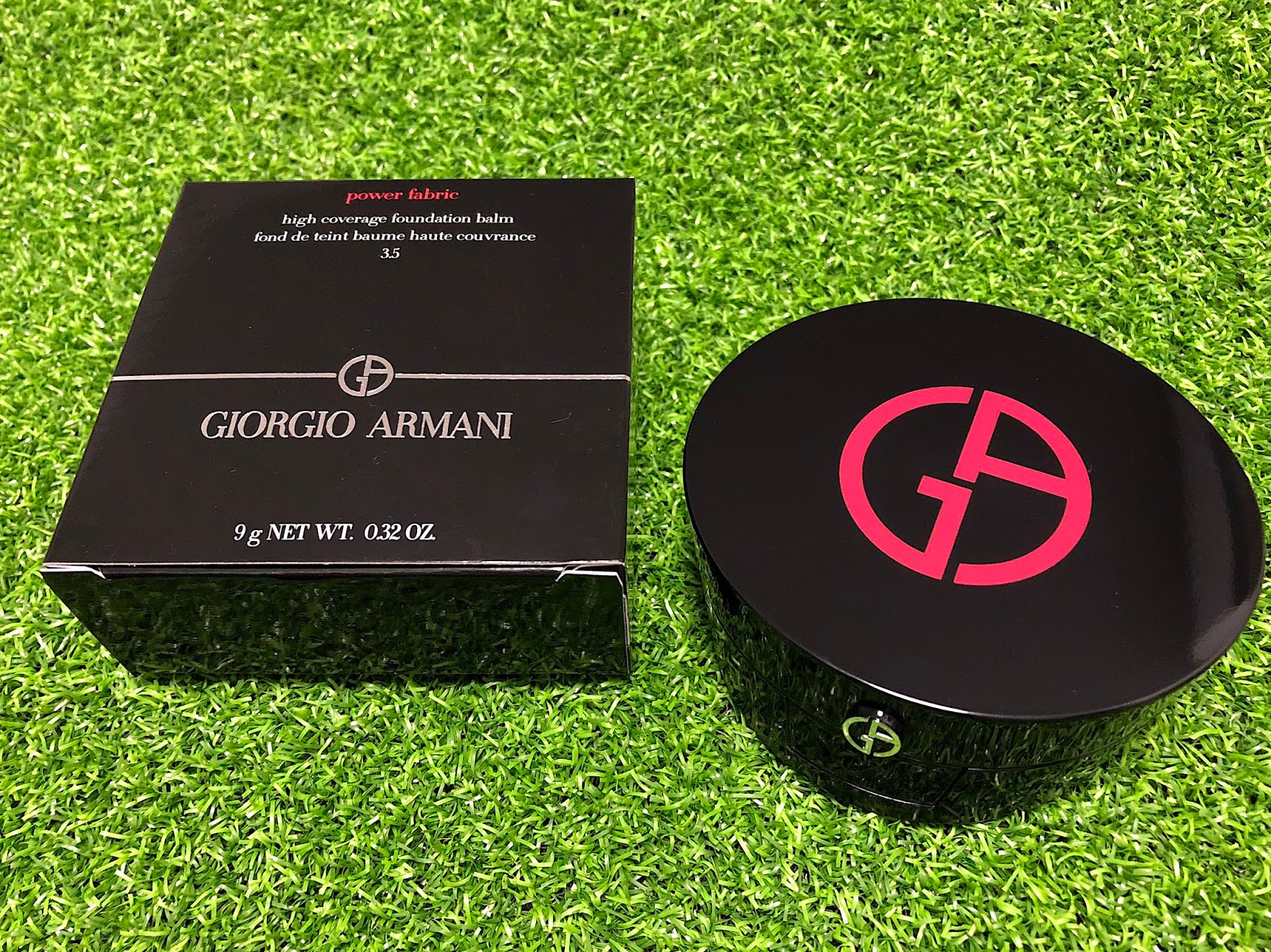 armani power fabric compact