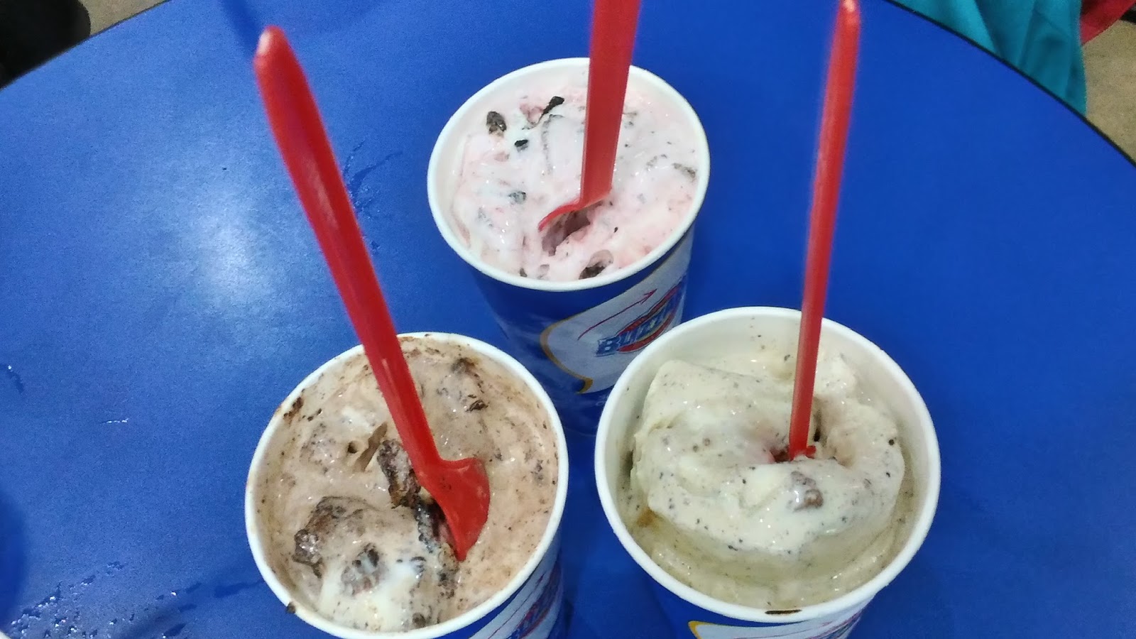 Chips Ahoy and Oreo in One Enjoy it at Dairy Queen now!