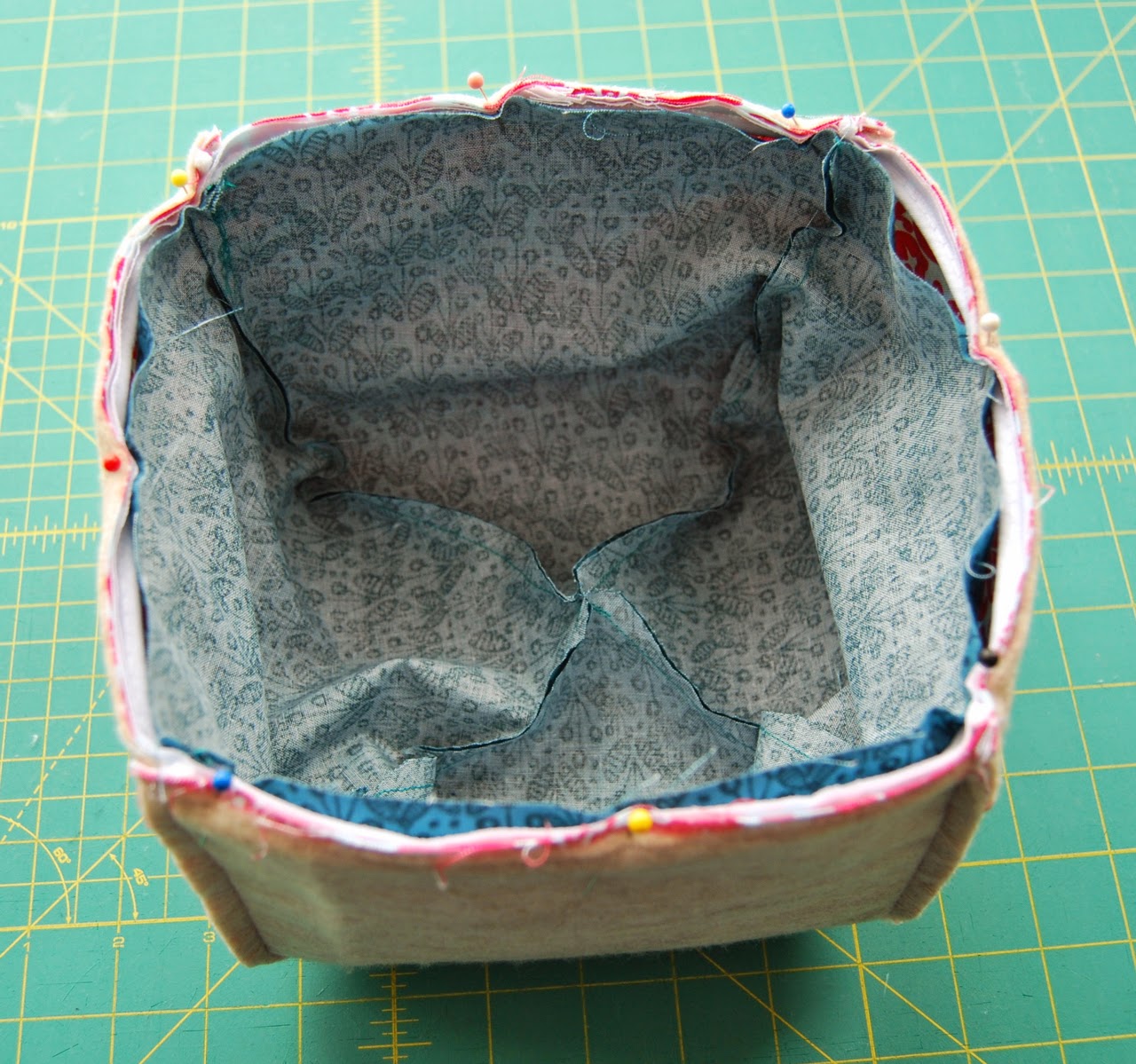 Roonie Ranching Boxy Fabric Basket Sewing Tutorial