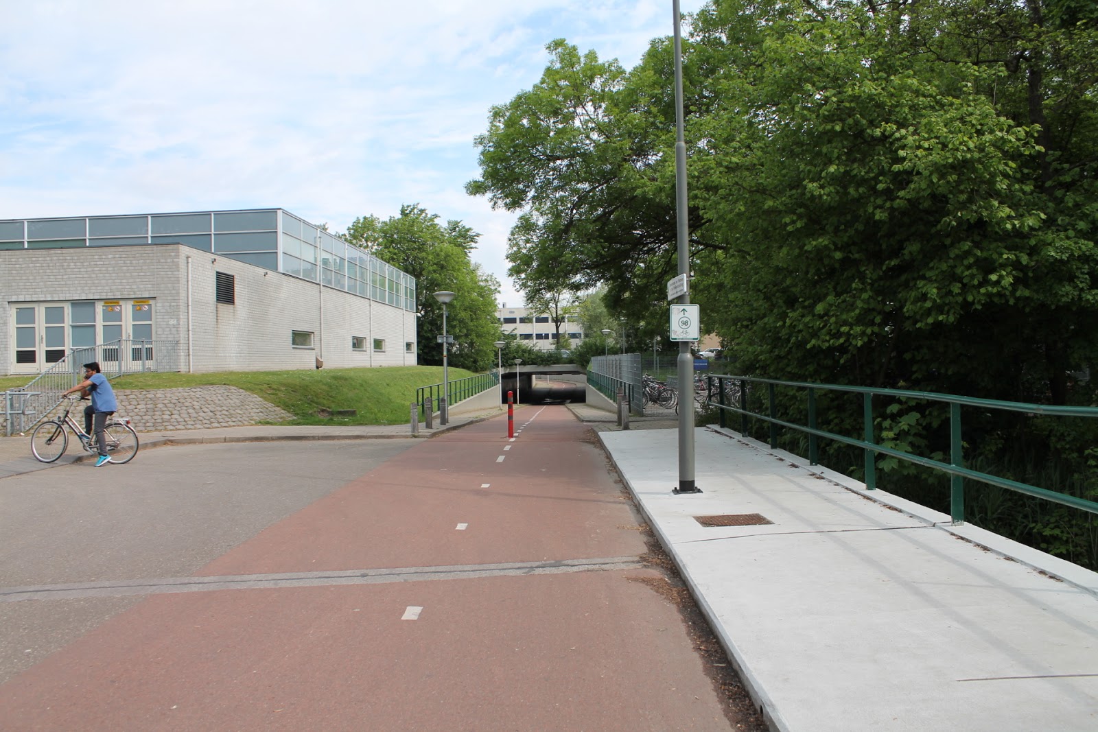 Eindeloze Omwentelingen Eindhoven bruggen en tunnels