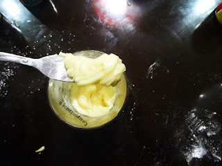 Kue Pisang Niken Basic dengan Madu Lemon Mentega ||  homefoodstory.blogspot.com