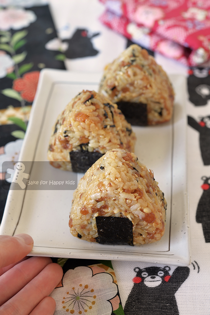 Bake for Happy Kids Tenkasu Okaka Onigiri / Japanese Soy Bonito Rice